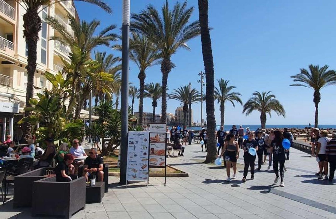 Resale - Apartment -
Torrevieja - Playa de los Locos