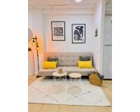 Resale - Apartment -
Torrevieja - Playa de los Locos