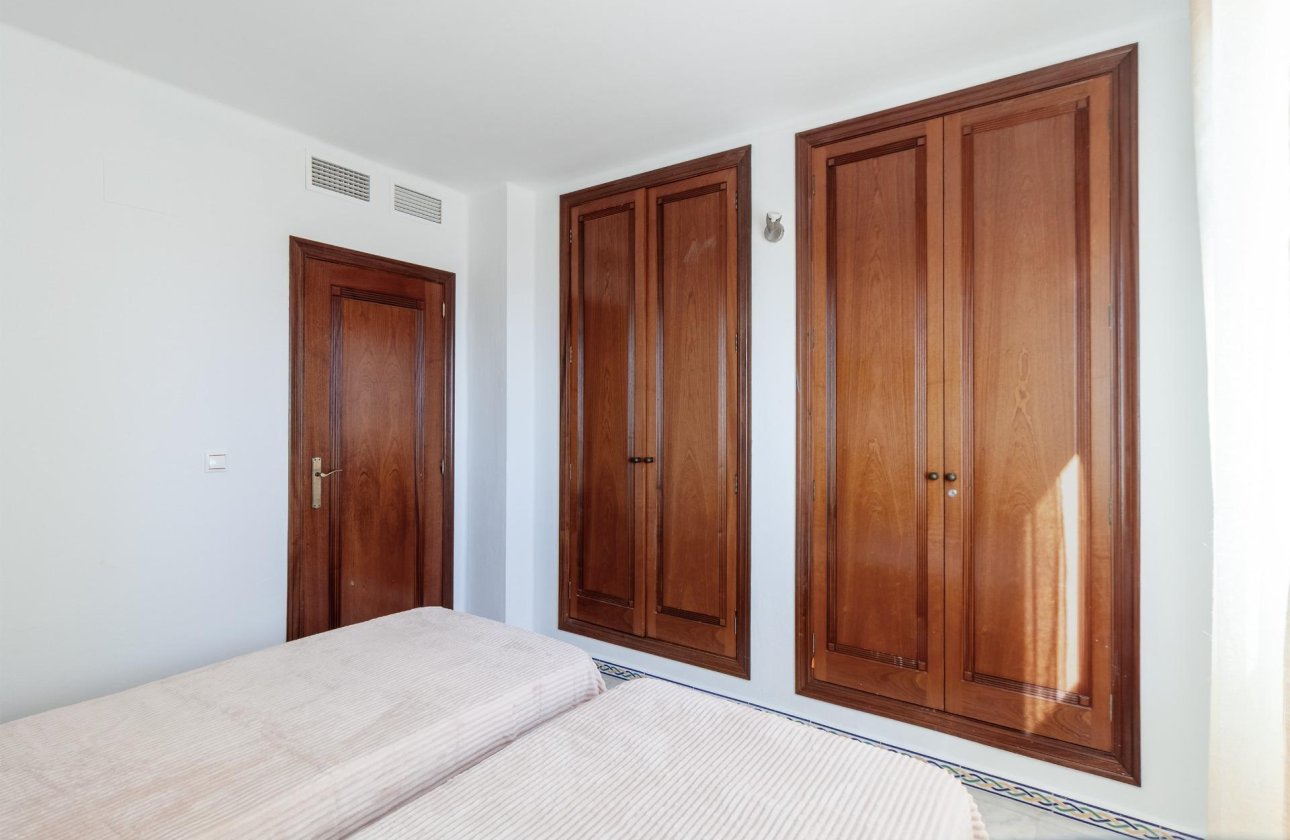 Resale - Apartment -
Torrevieja - Playa de los Locos