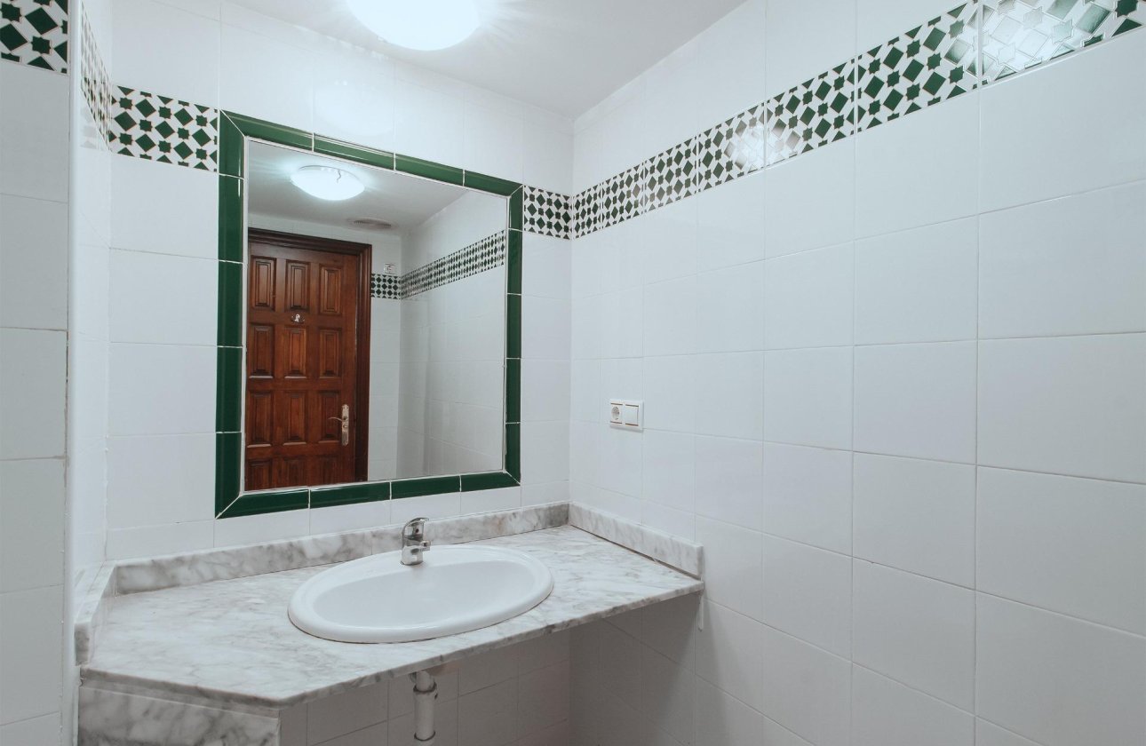 Resale - Apartment -
Torrevieja - Playa de los Locos