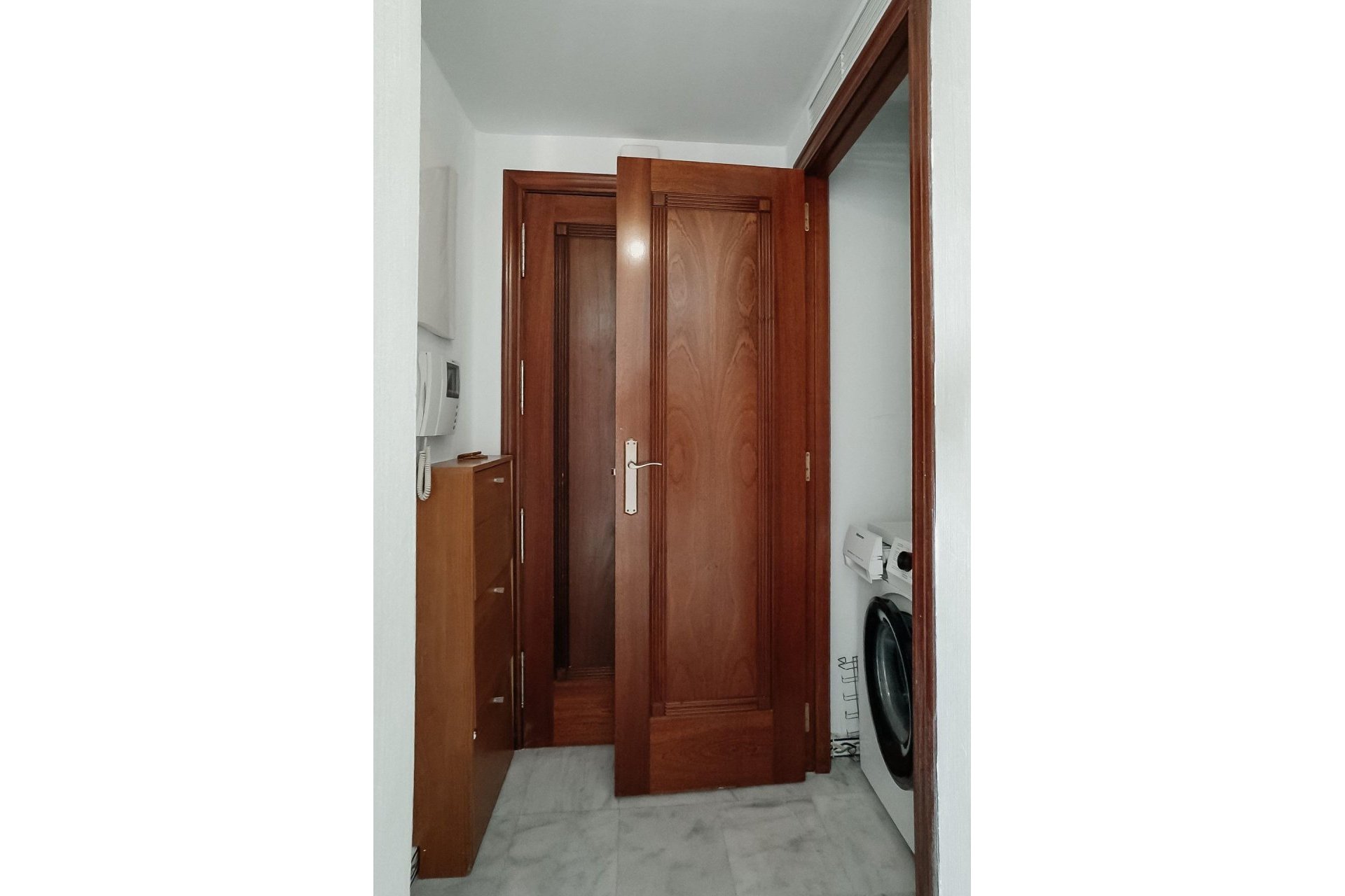 Resale - Apartment -
Torrevieja - Playa de los Locos