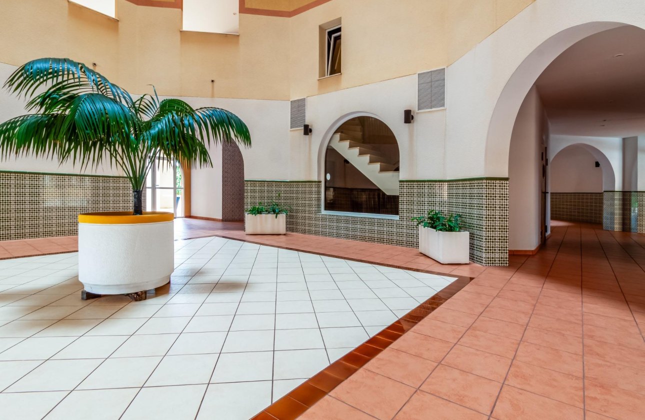 Resale - Apartment -
Torrevieja - Playa de los Locos