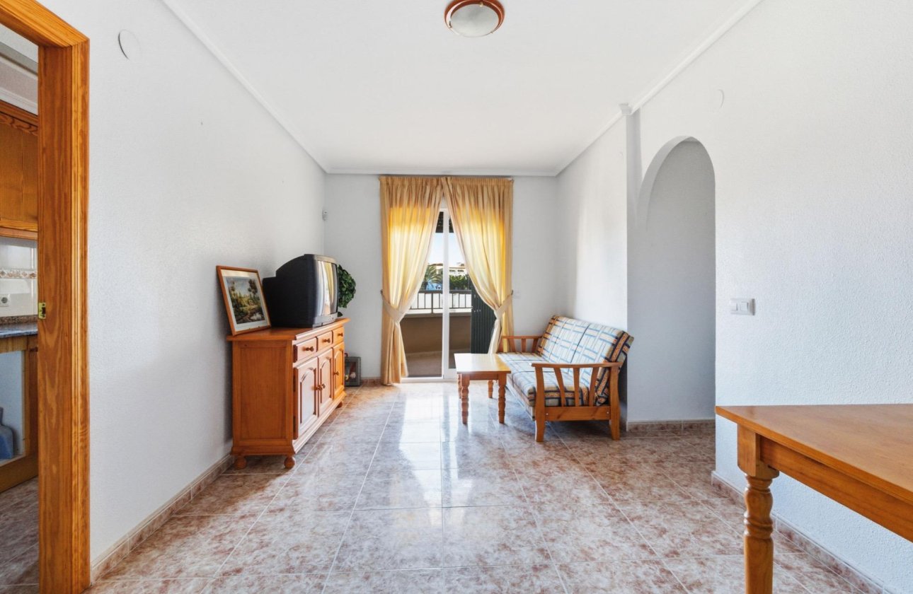 Resale - Apartment -
Torrevieja - Playa de los Locos