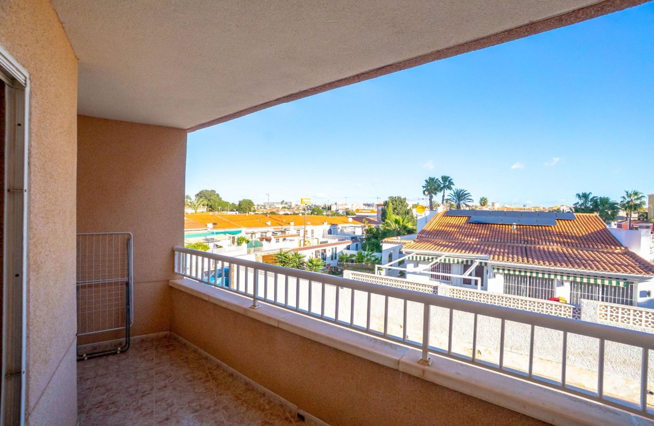 Resale - Apartment -
Torrevieja - Playa de los Locos