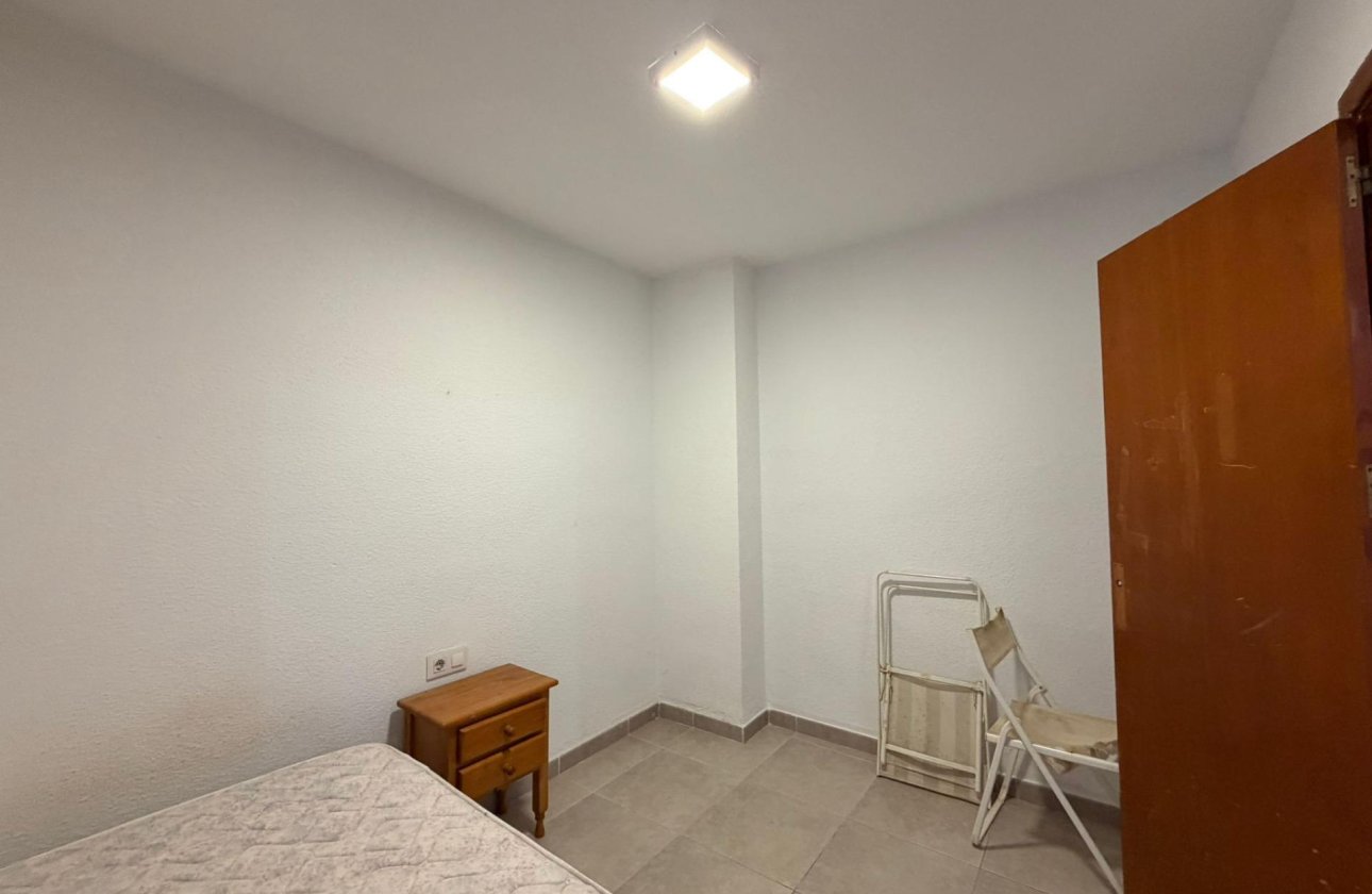 Resale - Apartment -
Torrevieja - Playa de los Locos