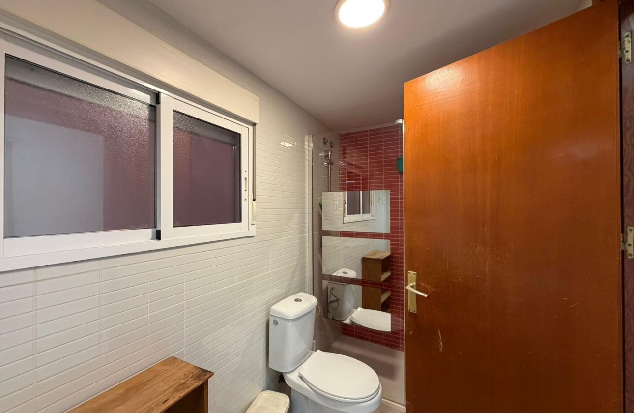 Resale - Apartment -
Torrevieja - Playa de los Locos