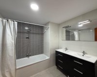 Resale - Apartment -
Torrevieja - Playa de los Locos