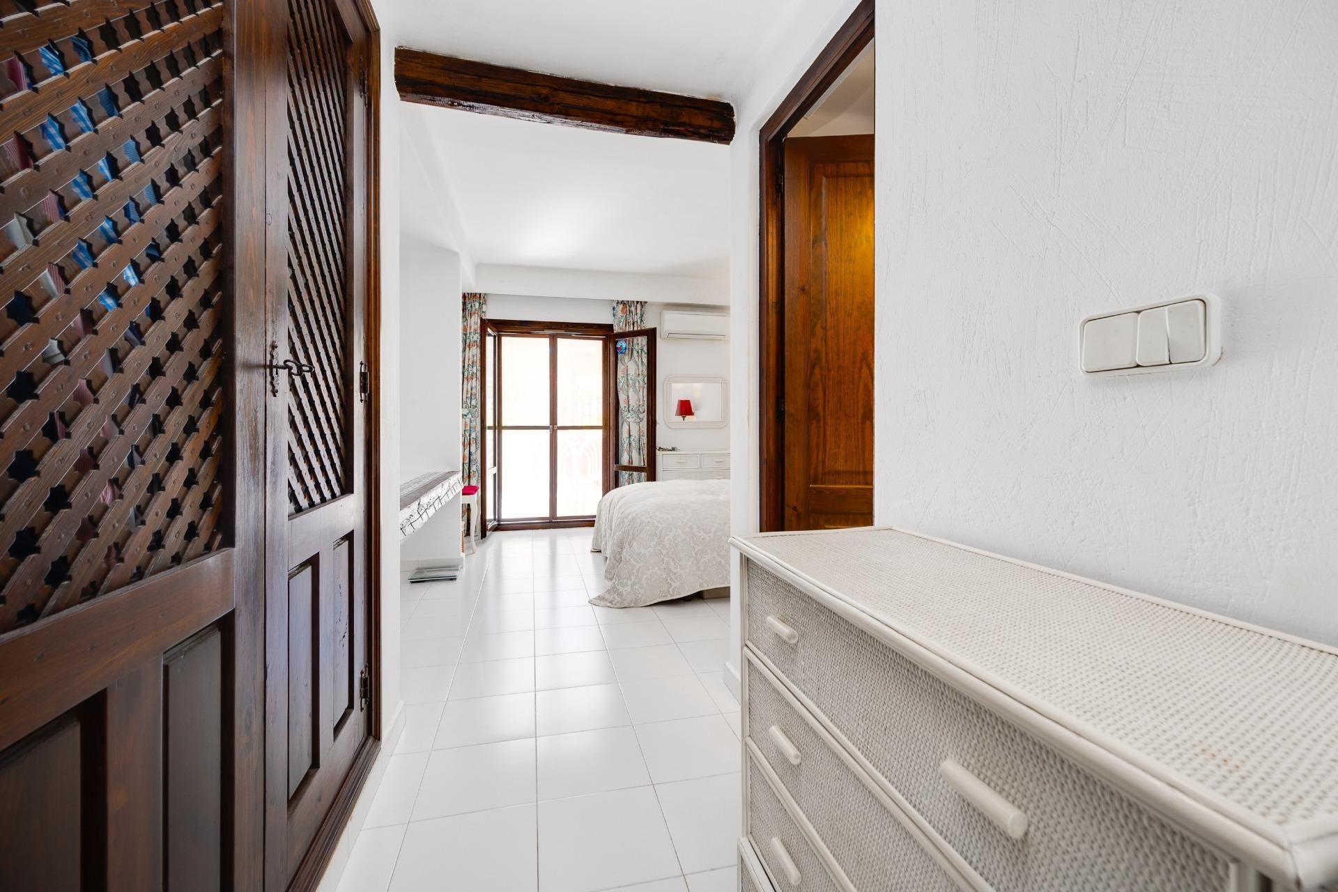 Resale - Apartment -
Torrevieja - Playa de los Locos