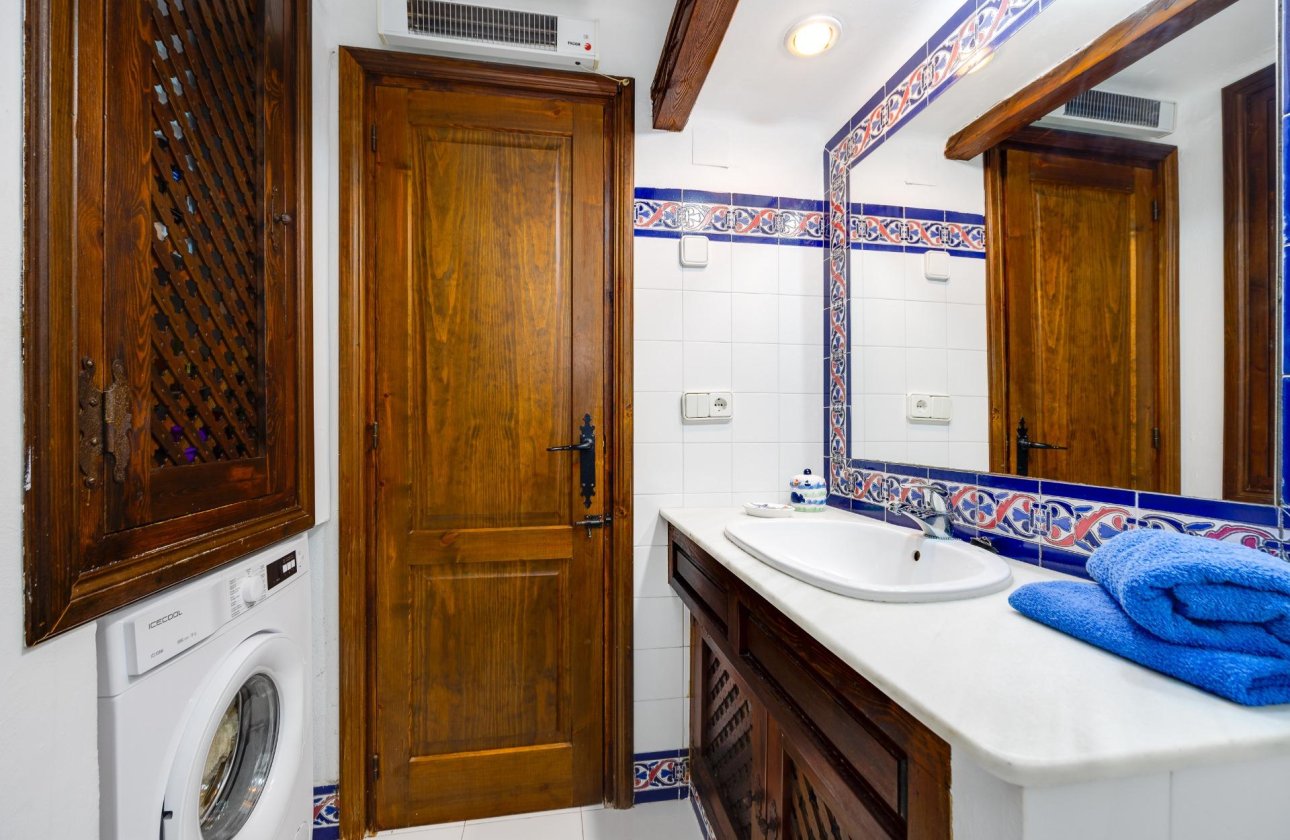 Resale - Apartment -
Torrevieja - Playa de los Locos