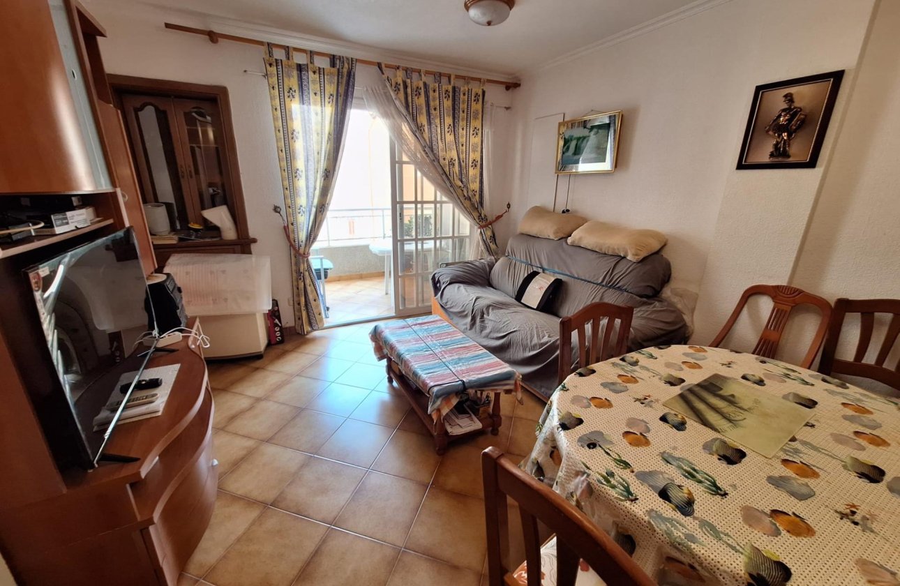 Resale - Apartment -
Torrevieja - Playa de los Locos