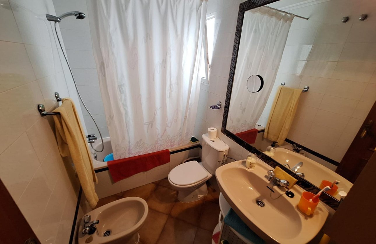 Resale - Apartment -
Torrevieja - Playa de los Locos