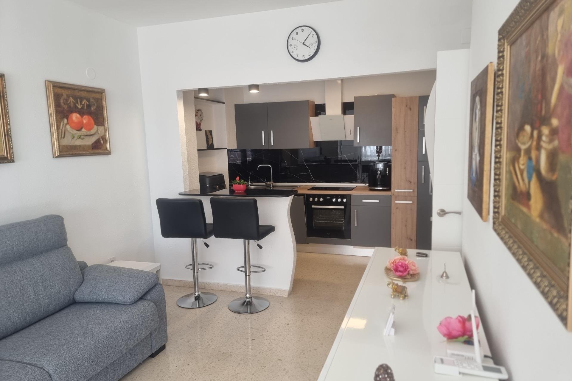 Resale - Apartment -
Torrevieja - Playa de los Locos