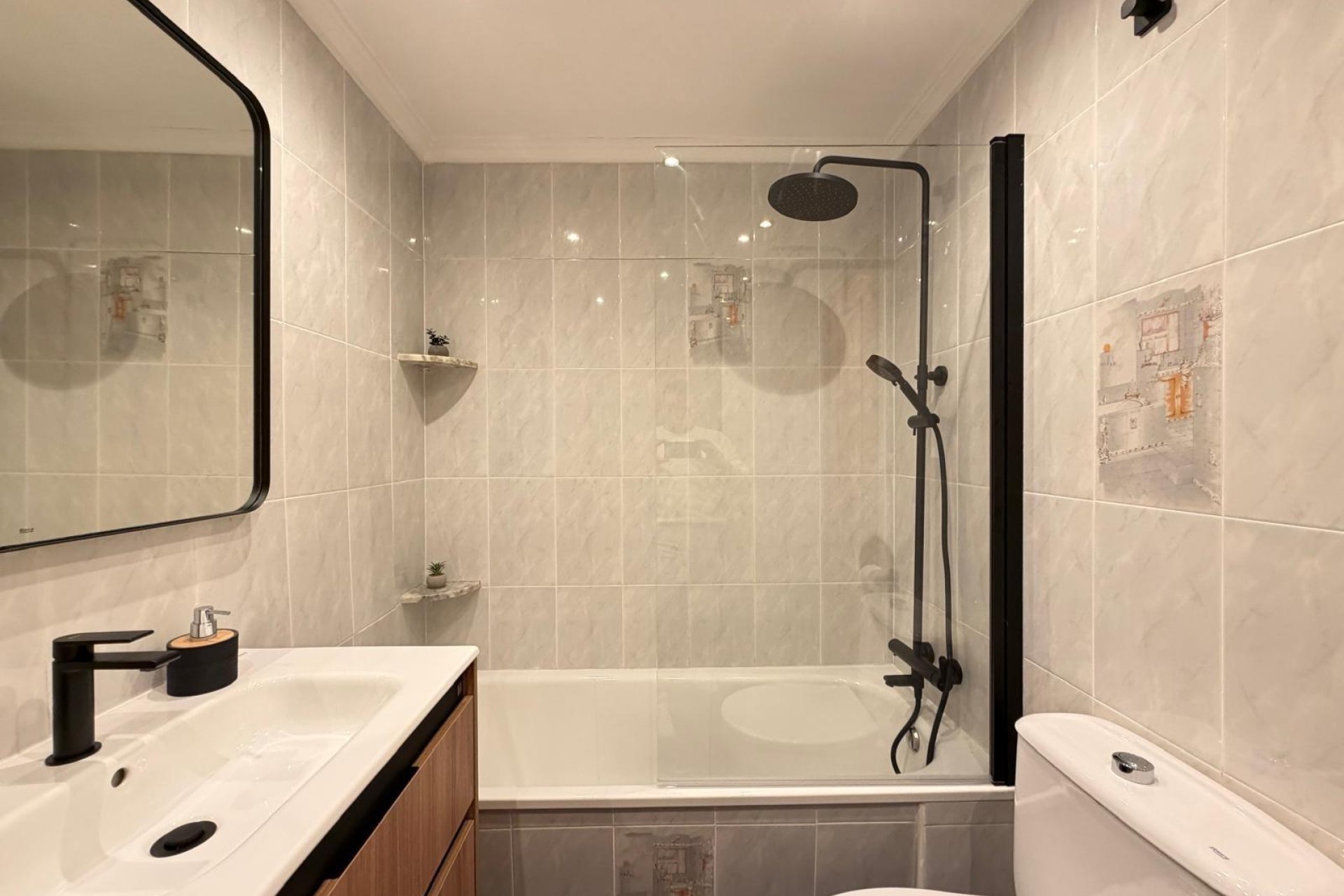 Resale - Apartment -
Torrevieja - Playa de los Locos
