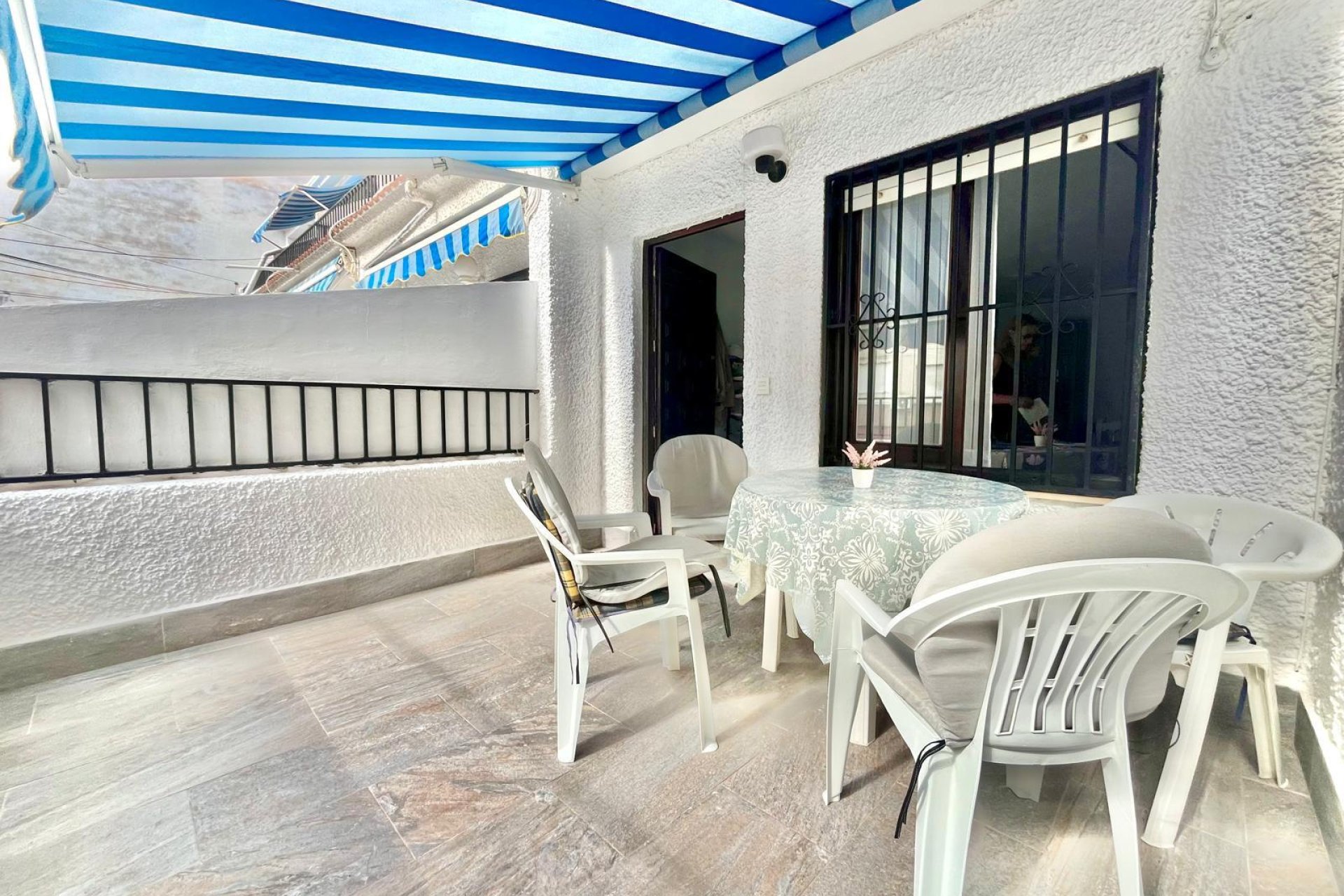 Resale - Apartment -
Torrevieja - Playa de los Locos