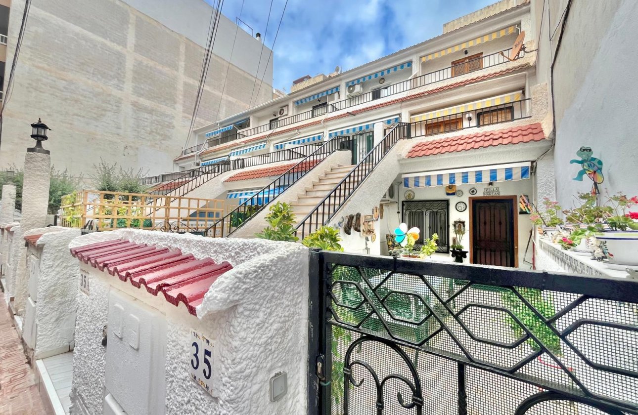 Resale - Apartment -
Torrevieja - Playa de los Locos