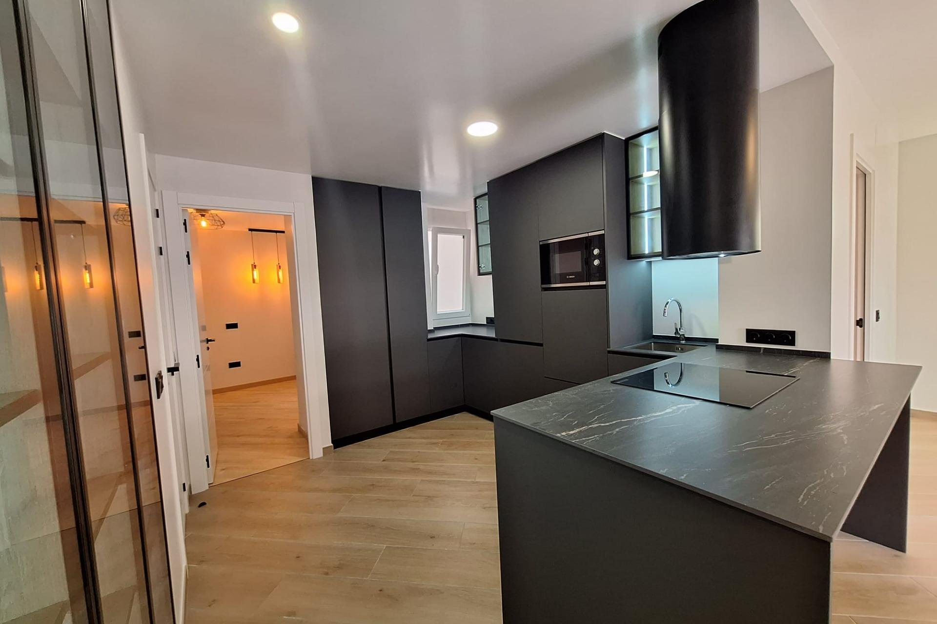 Resale - Apartment -
Torrevieja - Playa de los Locos