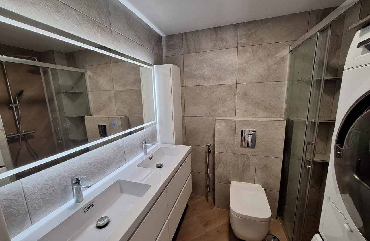 Resale - Apartment -
Torrevieja - Playa de los Locos