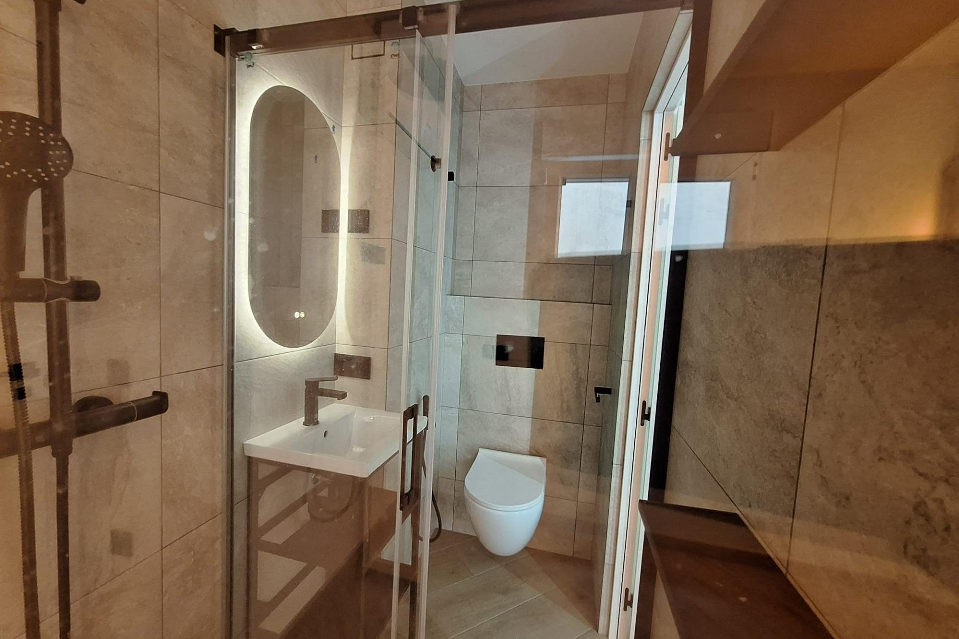 Resale - Apartment -
Torrevieja - Playa de los Locos