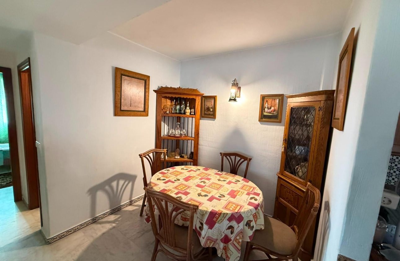 Resale - Apartment -
Torrevieja - Playa de los Locos