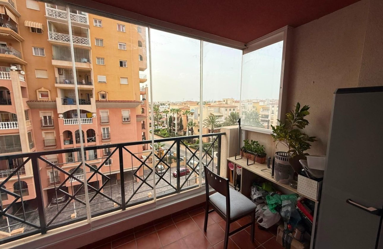 Resale - Apartment -
Torrevieja - Playa de los Locos
