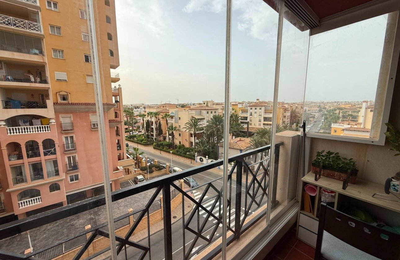 Resale - Apartment -
Torrevieja - Playa de los Locos