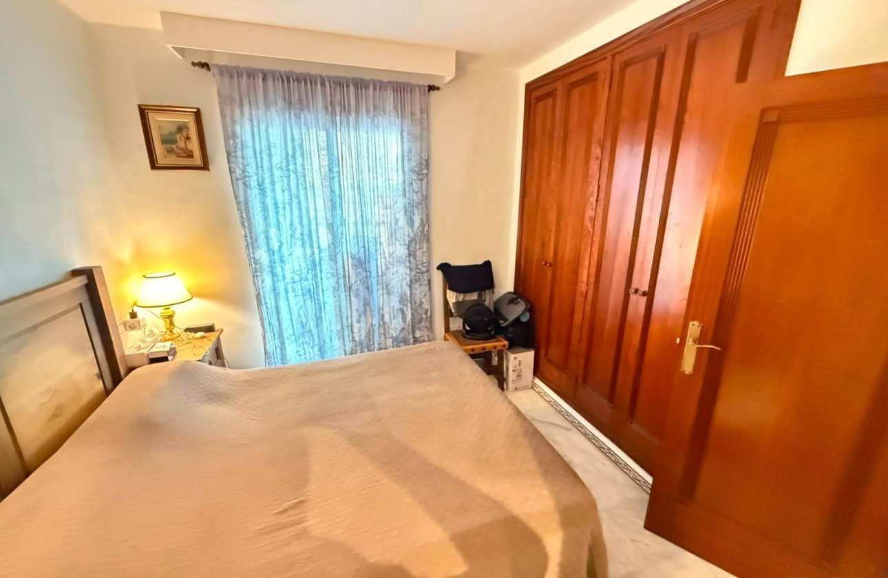 Resale - Apartment -
Torrevieja - Playa de los Locos