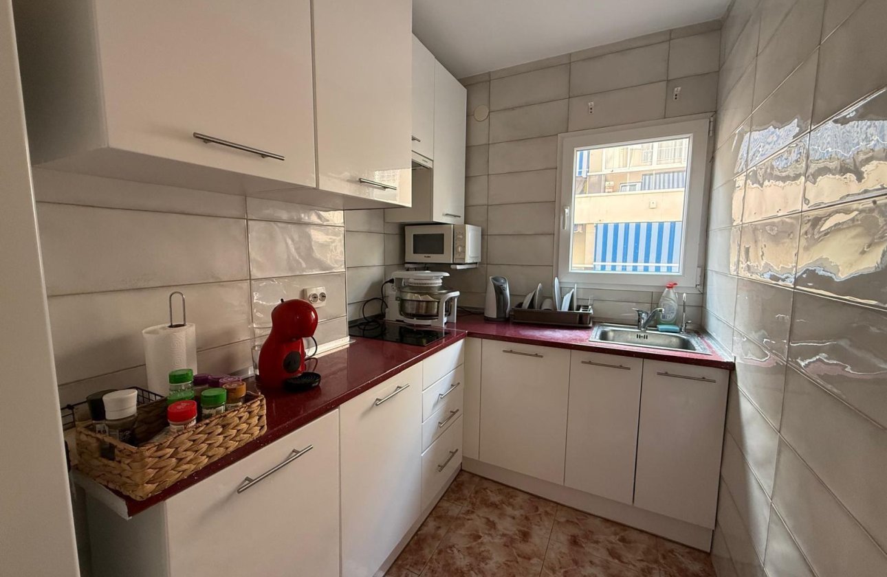 Resale - Apartment -
Torrevieja - Playa de los Locos