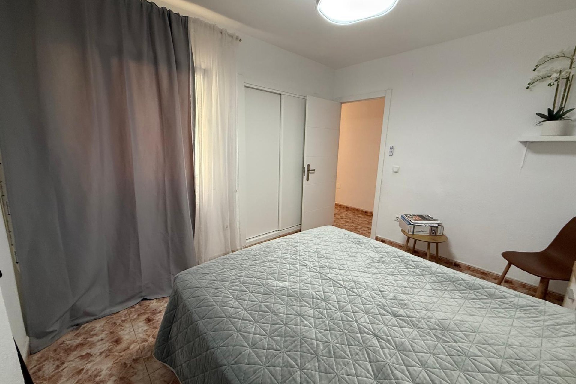 Resale - Apartment -
Torrevieja - Playa de los Locos
