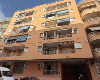 Resale - Apartment -
Torrevieja - Playa de los Locos