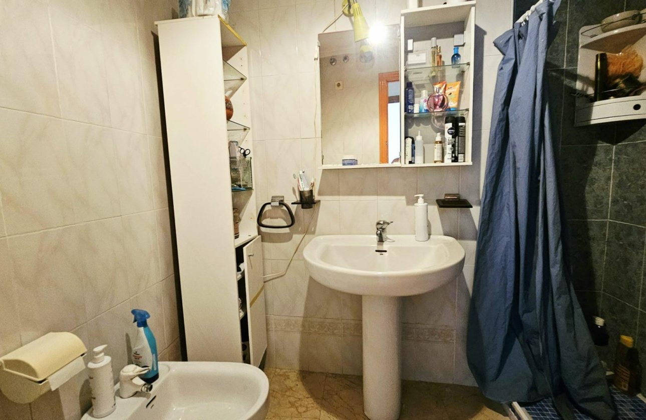 Resale - Apartment -
Torrevieja - Playa de los Locos