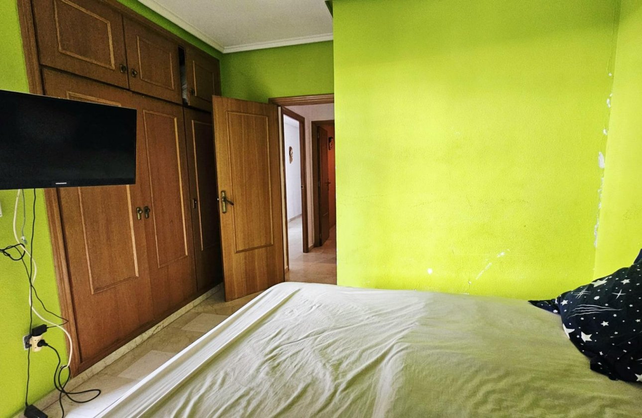 Resale - Apartment -
Torrevieja - Playa de los Locos