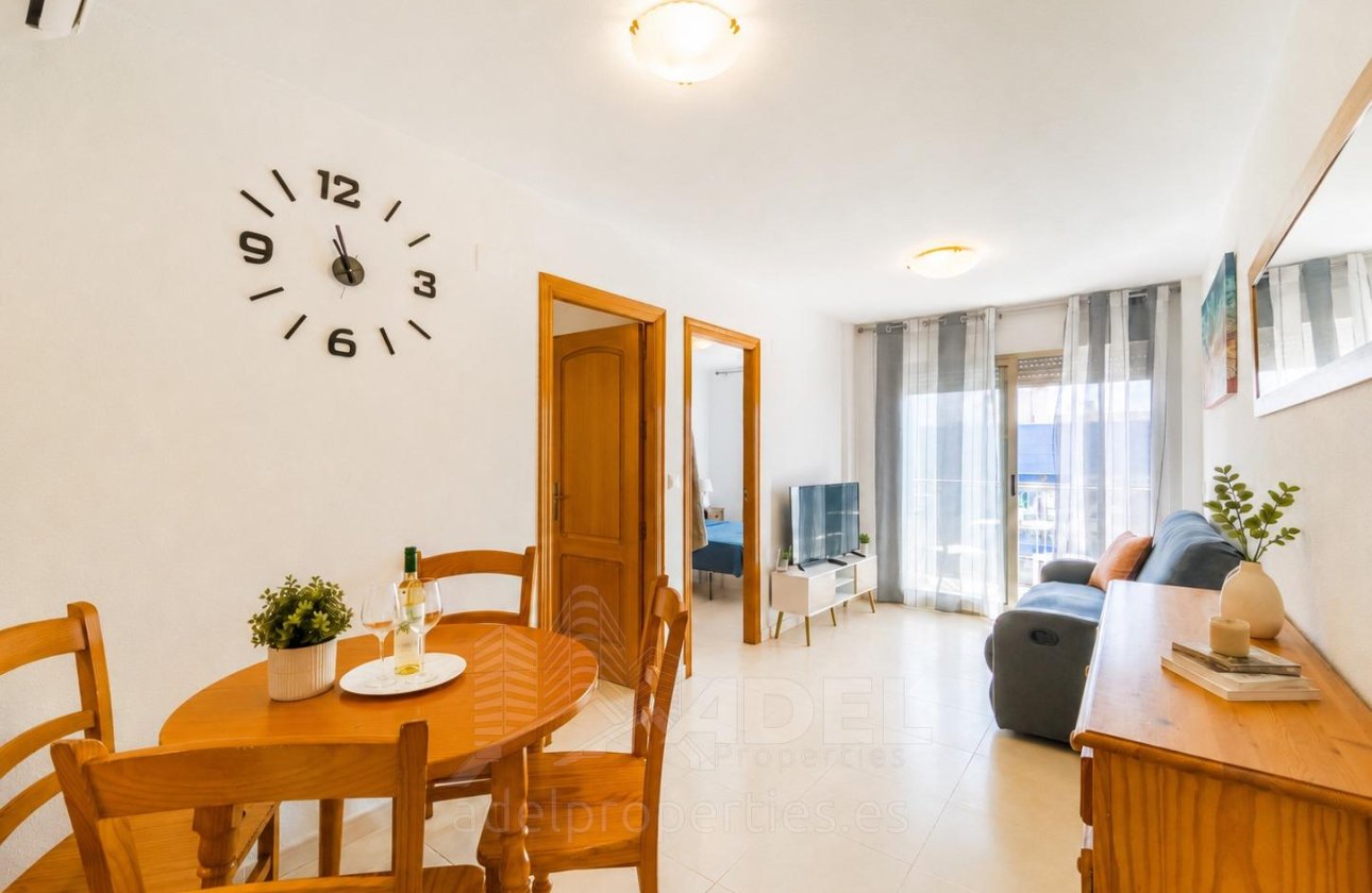 Resale - Apartment -
Torrevieja - Playa de los Locos