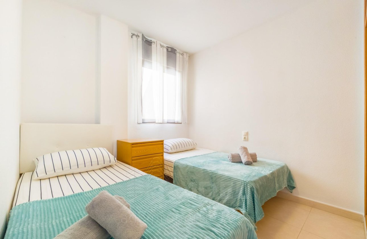 Resale - Apartment -
Torrevieja - Playa de los Locos