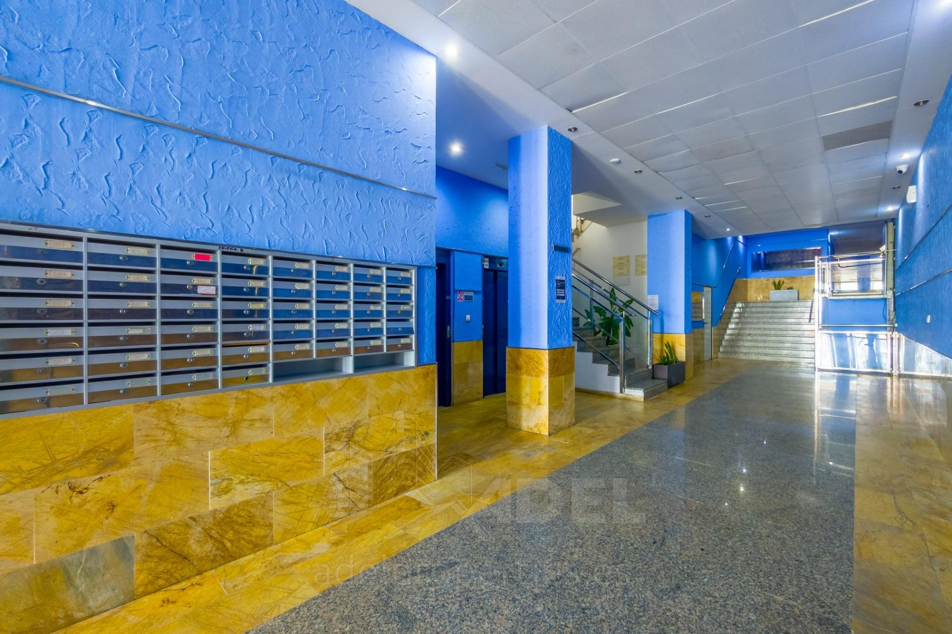 Resale - Apartment -
Torrevieja - Playa de los Locos