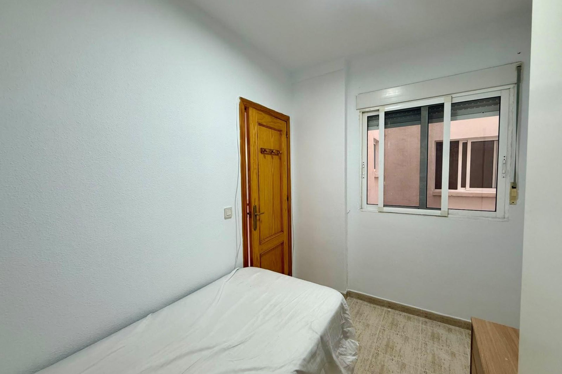 Resale - Apartment -
Torrevieja - Playa de los Locos