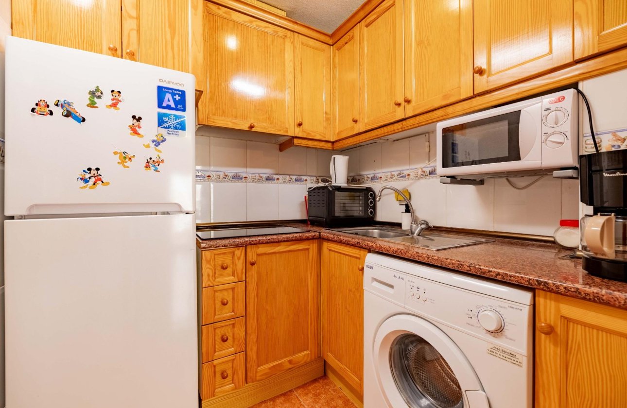 Resale - Apartment -
Torrevieja - Playa de los Locos