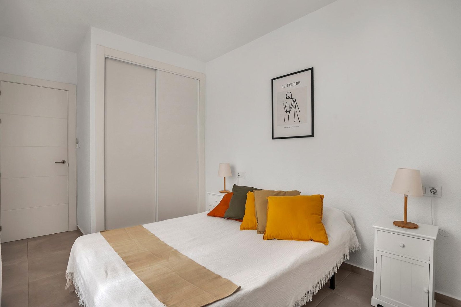 Resale - Apartment -
Torrevieja - Playa de los Locos