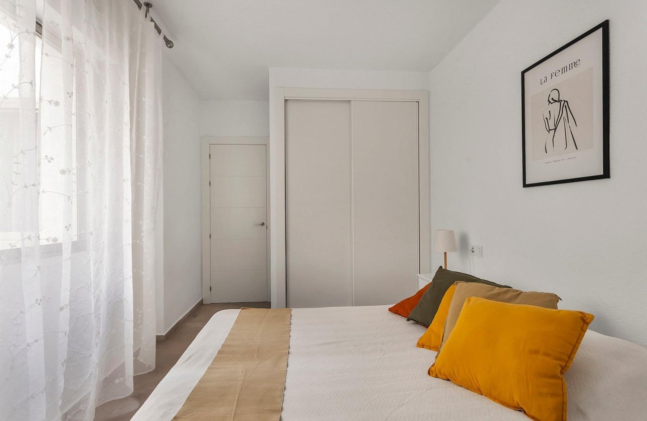 Resale - Apartment -
Torrevieja - Playa de los Locos