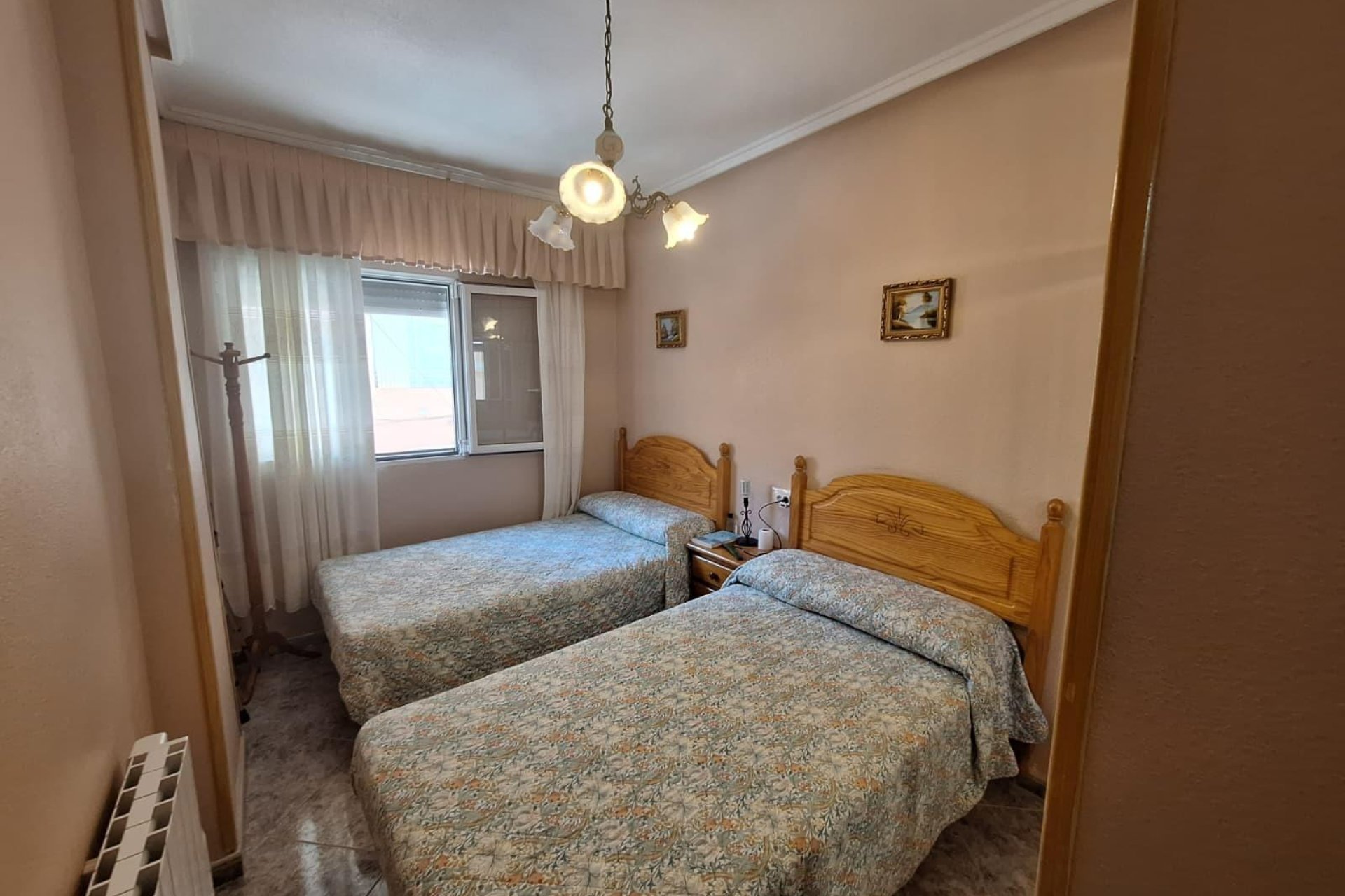 Resale - Apartment -
Torrevieja - Playa de los Locos
