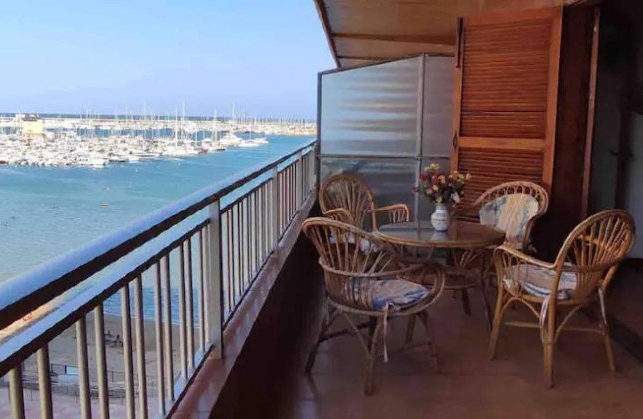 Resale - Apartment -
Torrevieja - Playa De Los Naufragos