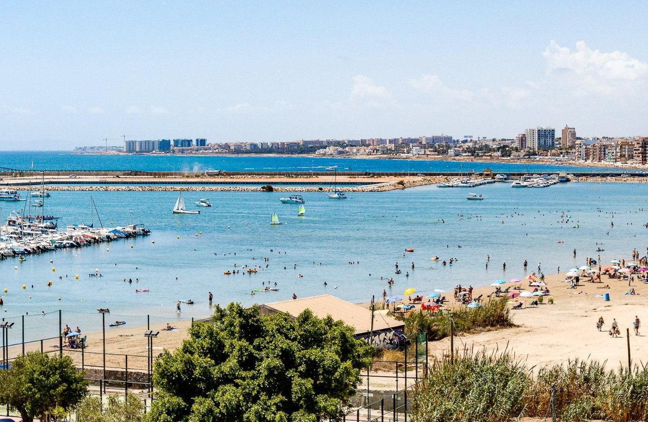 Resale - Apartment -
Torrevieja - Playa De Los Naufragos