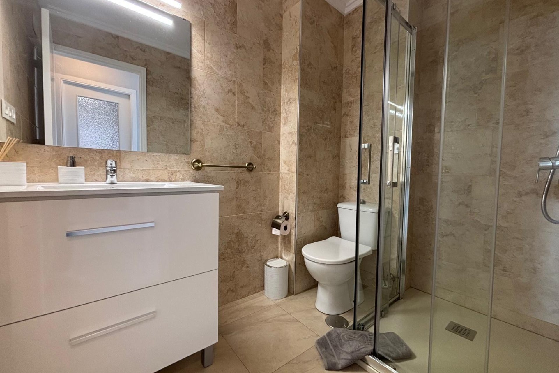 Resale - Apartment -
Torrevieja - Playa De Los Naufragos