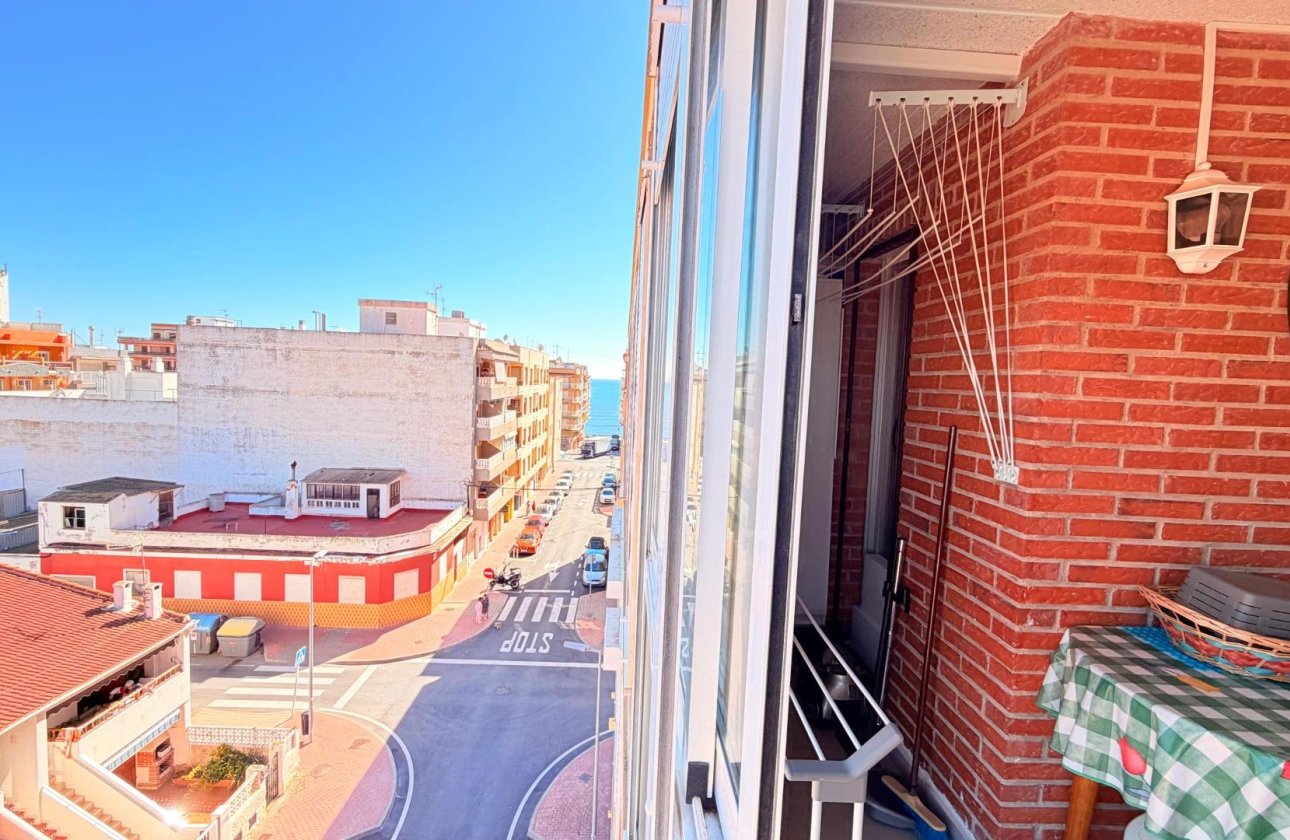 Resale - Apartment -
Torrevieja - Playa De Los Naufragos