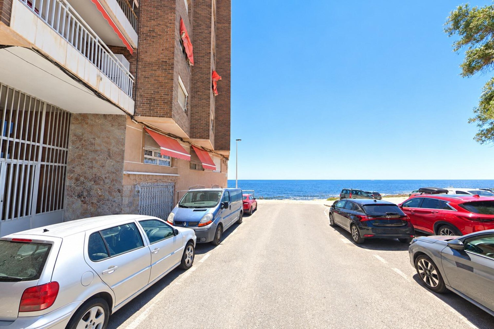 Resale - Apartment -
Torrevieja - Playa De Los Naufragos