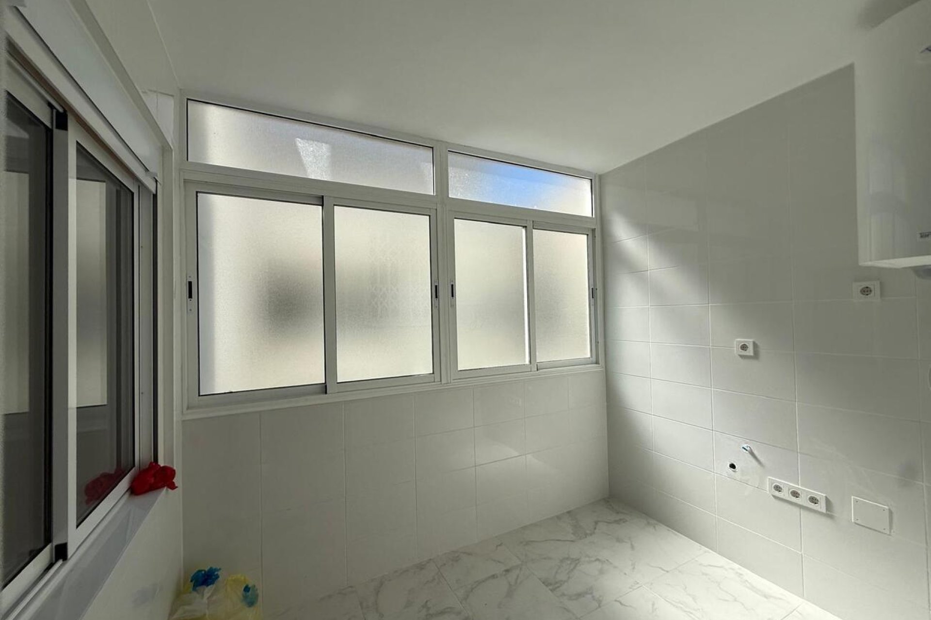 Resale - Apartment -
Torrevieja - Playa del Acequión