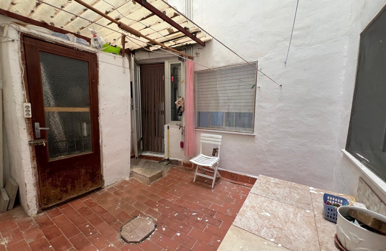 Resale - Apartment -
Torrevieja - Playa del Cura