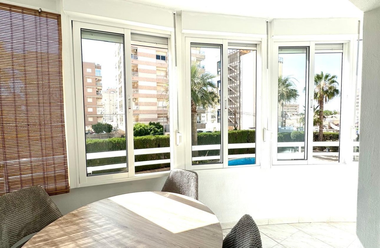 Resale - Apartment -
Torrevieja - Playa del Cura