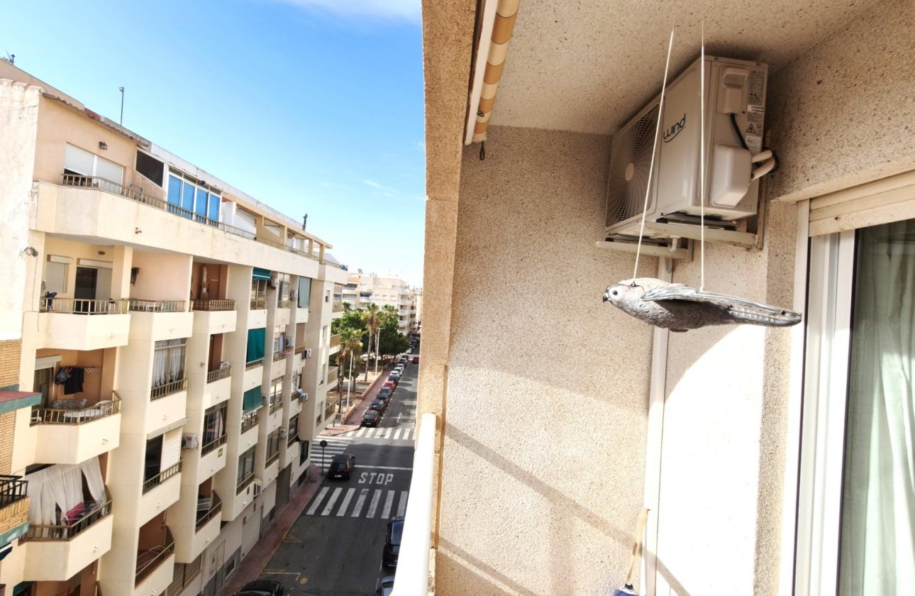 Resale - Apartment -
Torrevieja - Playa del Cura