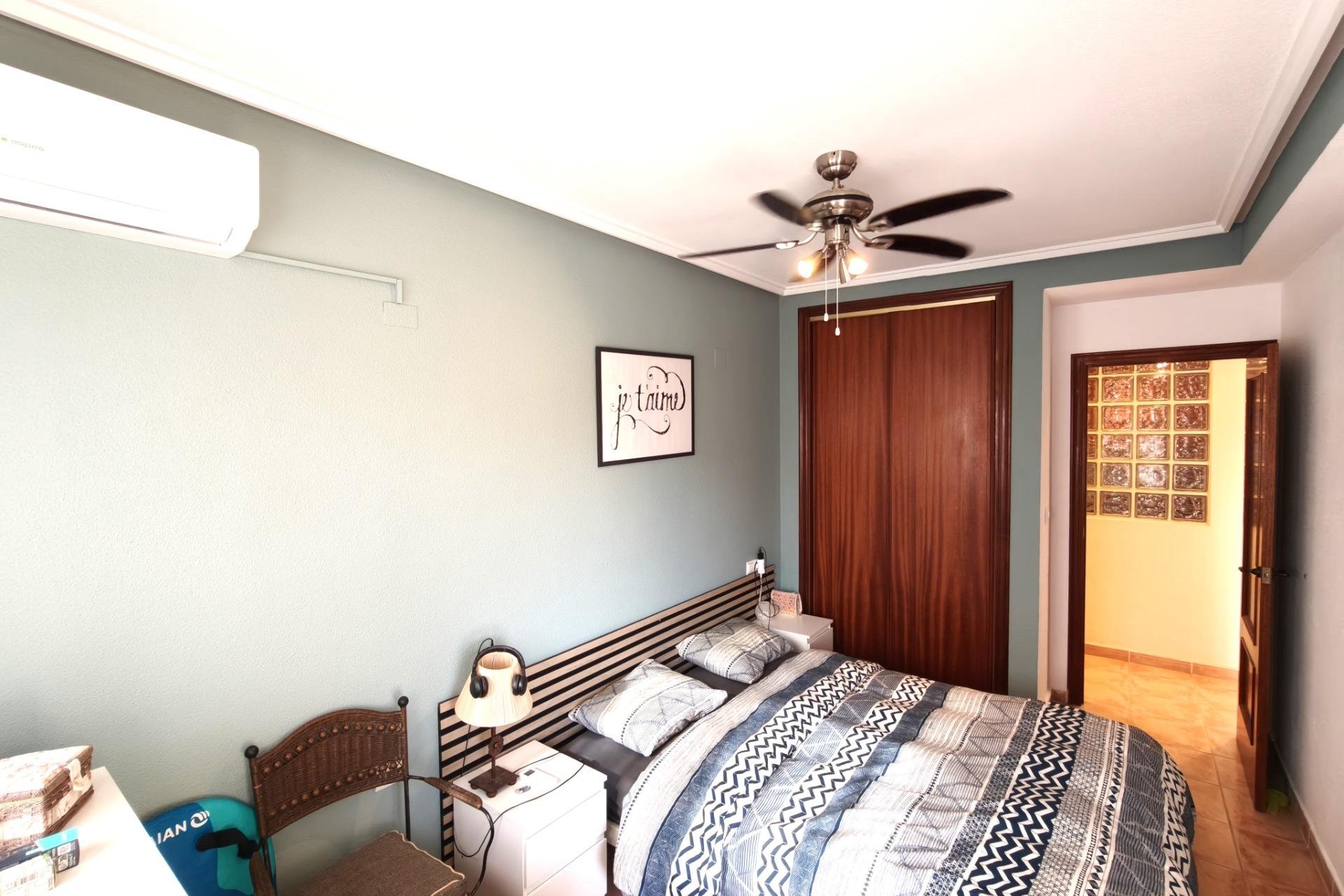 Resale - Apartment -
Torrevieja - Playa del Cura