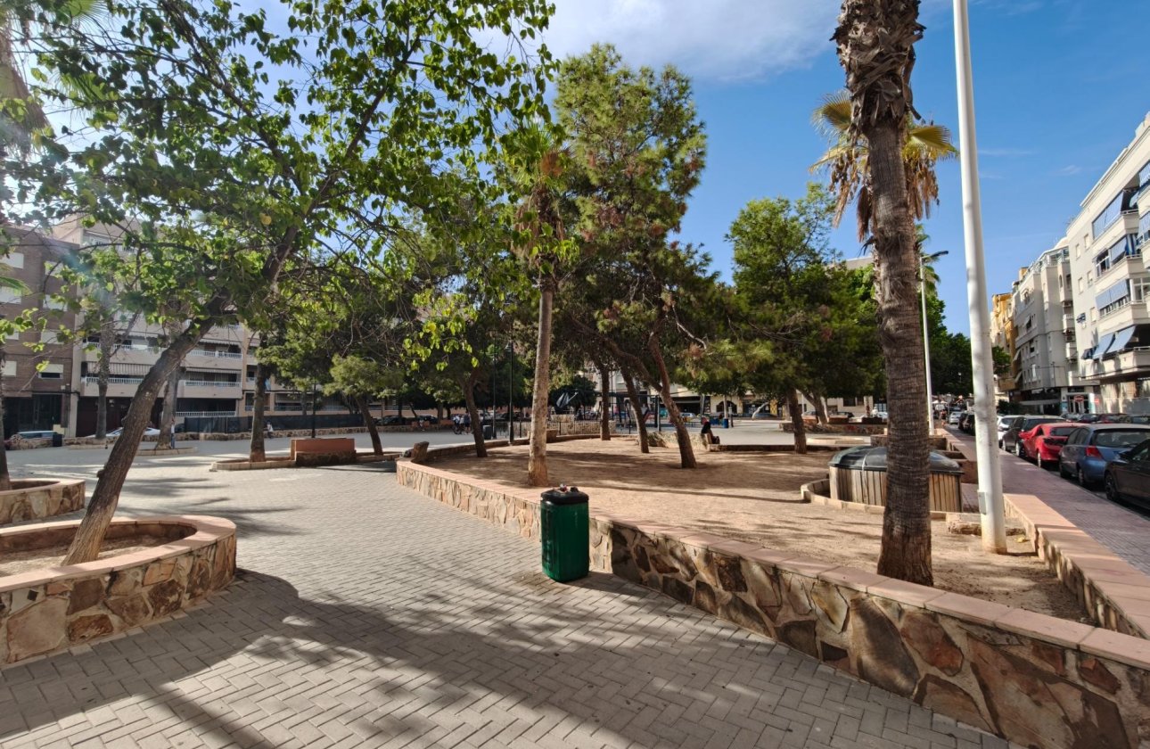 Resale - Apartment -
Torrevieja - Playa del Cura